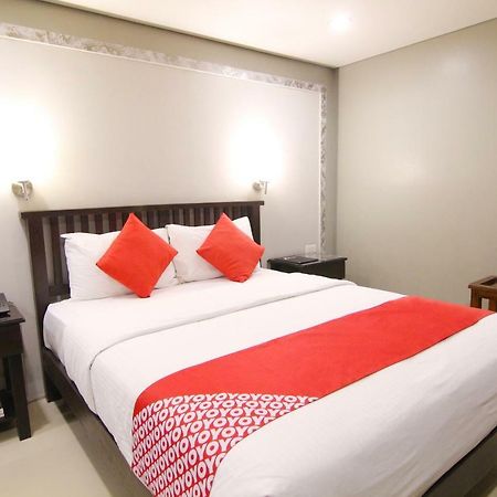 Oyo 103 Artina Suites Hotel Makati City Zewnętrze zdjęcie