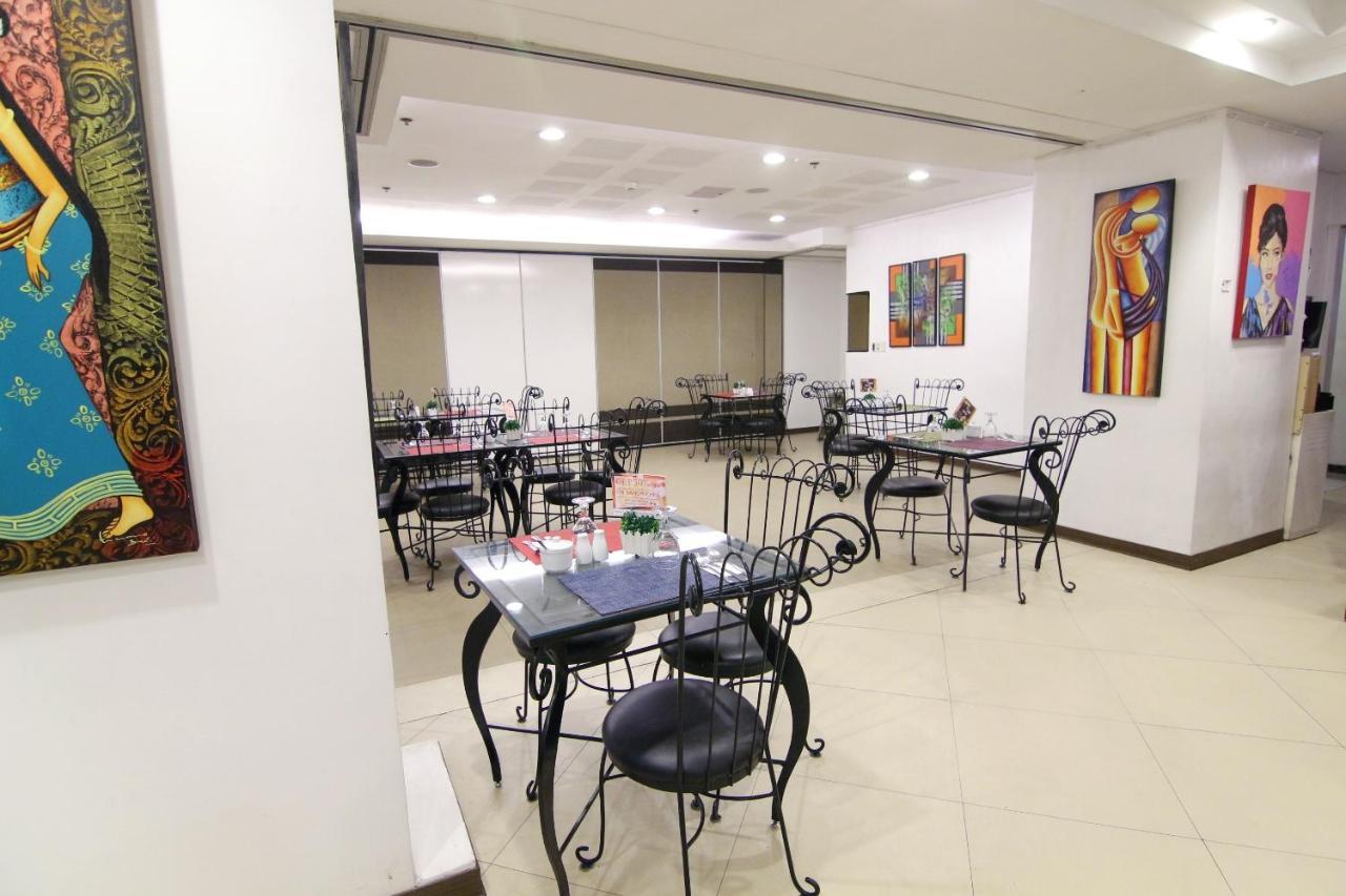 Oyo 103 Artina Suites Hotel Makati City Zewnętrze zdjęcie