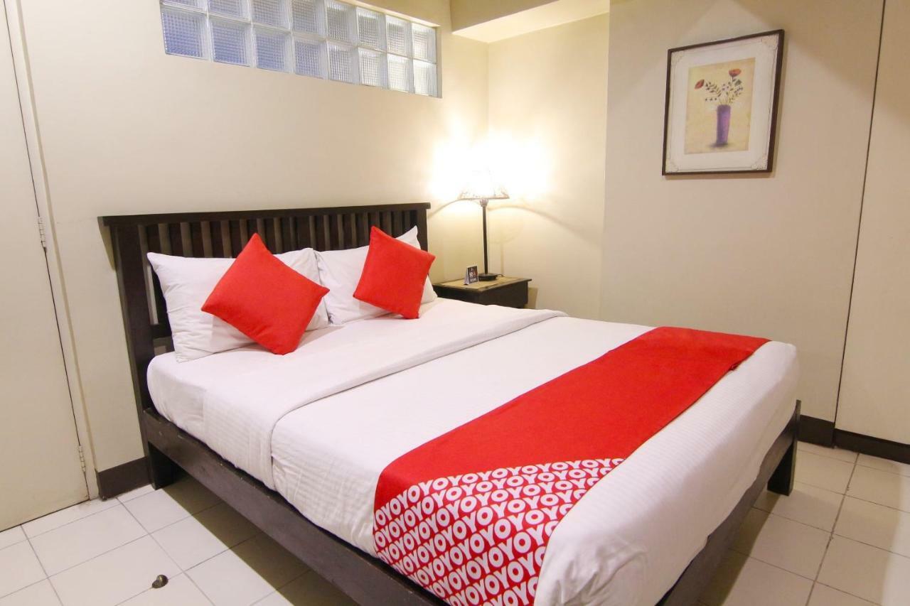 Oyo 103 Artina Suites Hotel Makati City Zewnętrze zdjęcie