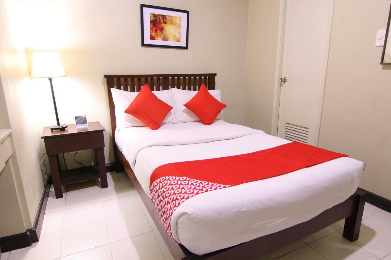 Oyo 103 Artina Suites Hotel Makati City Zewnętrze zdjęcie