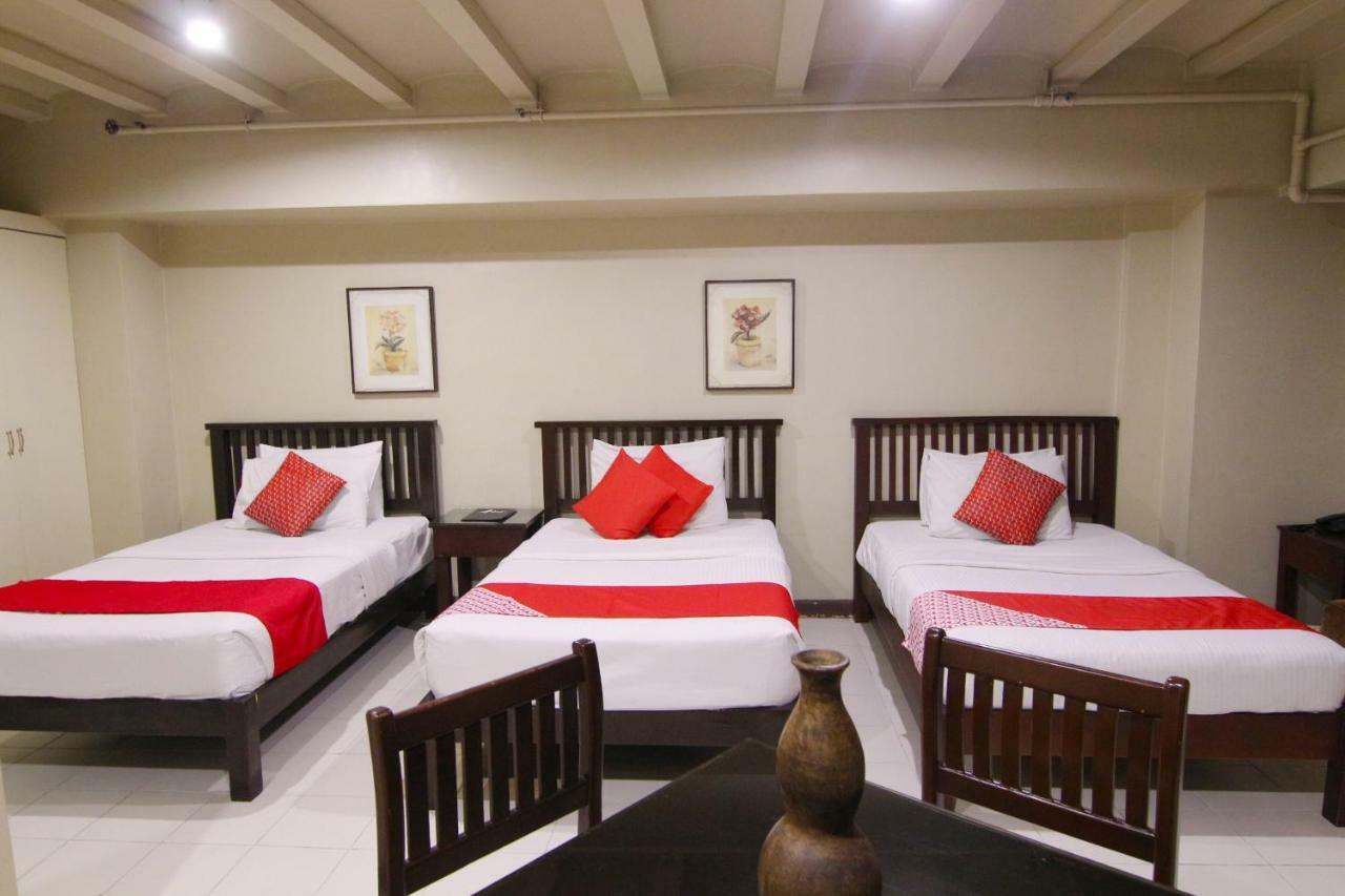 Oyo 103 Artina Suites Hotel Makati City Zewnętrze zdjęcie