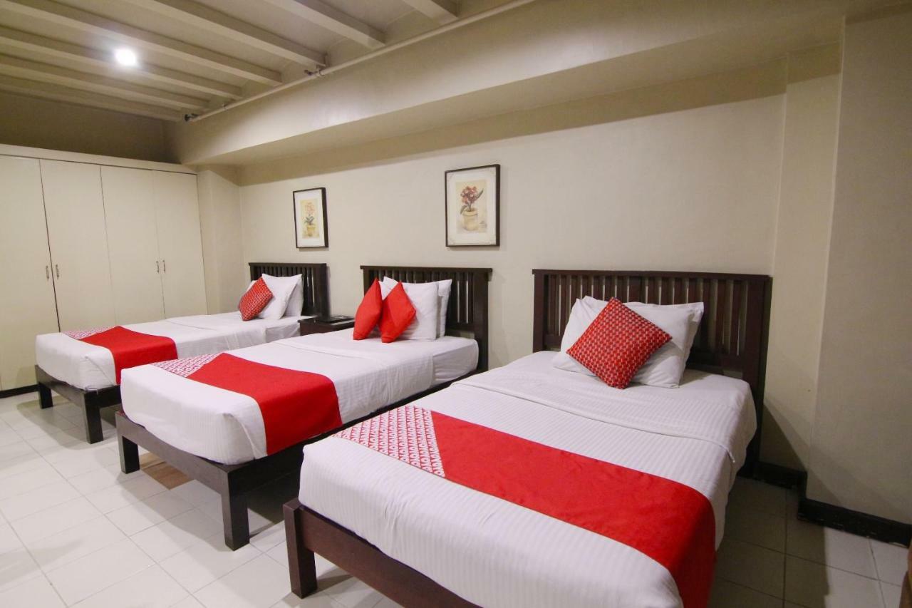 Oyo 103 Artina Suites Hotel Makati City Zewnętrze zdjęcie